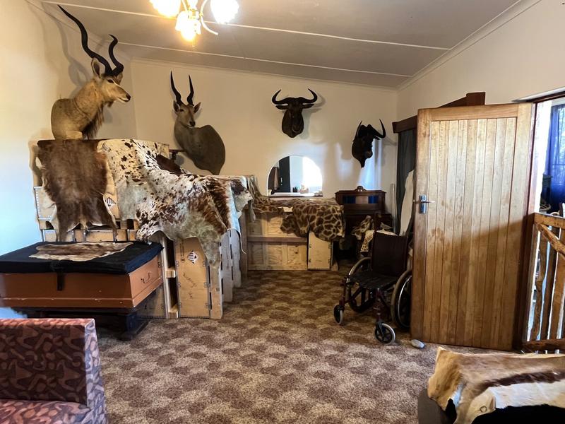 4 Bedroom Property for Sale in Clanwilliam Western Cape